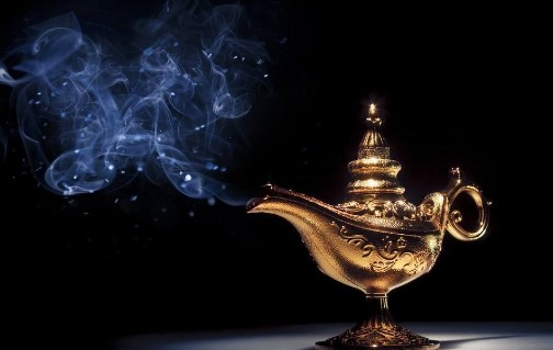 不顾一切地上前拼杀这一幕有点像在魔域游戏中热血的自己 不顾一切地上前拼杀这一幕有点像在魔域游戏中热血的自己